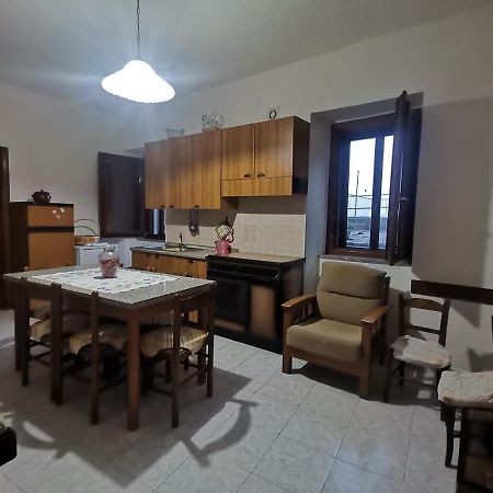 Appartamento Centro Storico Aieta Екстериор снимка